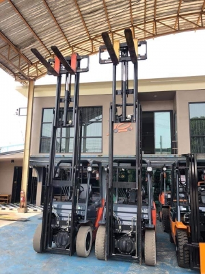 ขายรถฟอร์คลิฟท์นำเข้าจากญี่ปุ่น Toyota 8FD25
