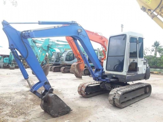 ขายจ้า..MITSUBISHI MM45B เก่าใน  สวย  เครื่องปั๊มดี ใ้ช้งานมาน้อยเอกสารอิวอย โทร 089-3818694 จ๊อย