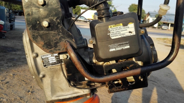 เครื่องตบดินกระโดดญี่ปุ่น MIKASA JAPAN เครื่องเบนซิน HONDA GX 100 แรงตบ 1300 kg ลงตู้เก่านอก สภาพสวย