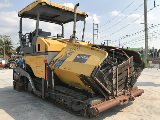 VOGELE SUPER 1800-2 นำเข้าจากเยอรมัน รถสวย สภาพดี ราคาไม่แพงครับ VOGELE SUPER 1800-2 นำเข้าจากเยอรมัน รถสวย สภาพดี ราคาไม่แพงครับ