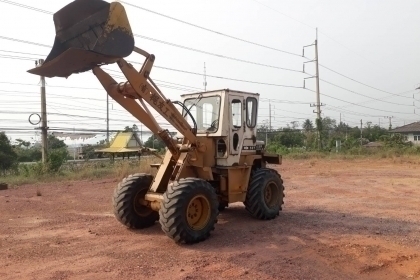 ขายครับ รถตัก โคมัตสุ 507 สวยเดิม พร้อมใช้ สนใจ089-5367218 081-4252943 ขายครับ รถตัก โคมัตสุ 507 สวยเดิม พร้อมใช้ สนใจ089-5367218 081-4252943