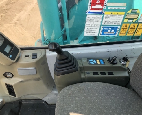 ขายรถขุด KOBELCO SK135SR อาร์มพิเศษ นำเข้าเองจากญี่ปุ่น สภาพสวยพร้อมใช้ มีVDOการทำงานครับ