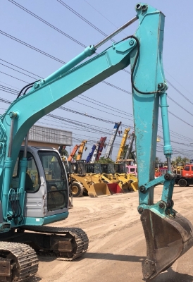 ขายรถขุด KOBELCO SK135SR อาร์มพิเศษ นำเข้าเองจากญี่ปุ่น สภาพสวยพร้อมใช้ มีVDOการทำงานครับ