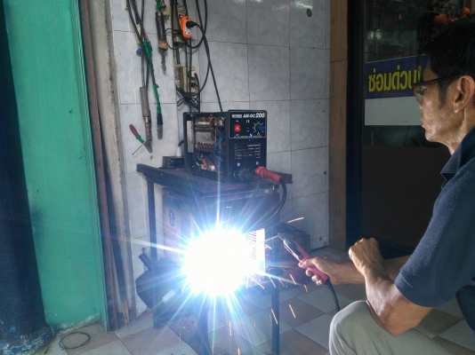 ตู้เชื่อม MOSTFET AM-WELD DC200 สินค้าคุณภาพ ทดสอบได้ที่ร้าน พร้อมอะไหล่