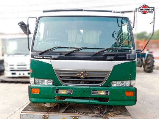 หัวเก๋ง  Nissan Condor 3 ใบปัด  หน้า V