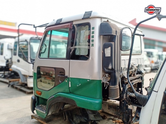 หัวเก๋ง  Nissan Condor 3 ใบปัด  หน้า V