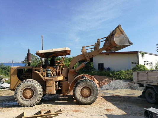 อาร์ ซี เอช โฟรคลิฟท์ ขาย  รถตักล้อยาง cat 950