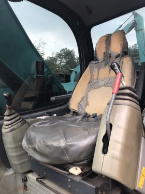 ขายแบคโฮ KOBELCO SK200