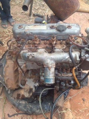 ขายเครื่องยนต์อีซูซุ 4BB 100 แรง ไม่มีเลข 096-6746747