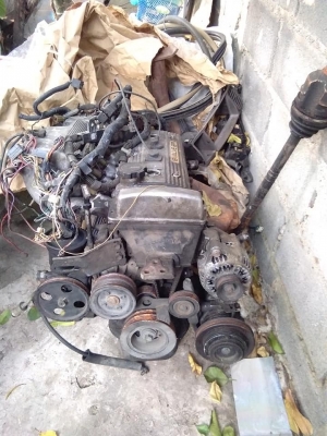 ขายเครื่องยนต์ TOYOTA 4A  1600cc  มีกล่องECU และ อุปกรณ์ครบ เครื่องสภาพใช้ได้ ฝาไม่โก่ง สตาร์ทติด ขายถูก5,000บาท