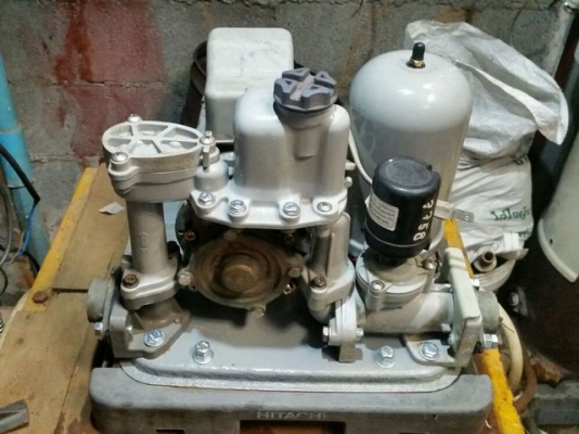 ปั๊ม HITACHI 250 w