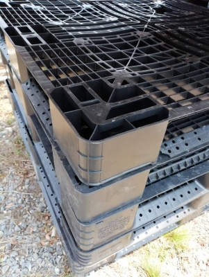 พาเลทพลาสติกมือสอง สภาพ 90\%