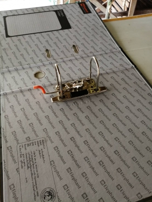 แฟ้มสันกว้างตราช้าง120F มือสอง 70 มม. แฟ้มสันกว้างตราช้าง120F มือสอง 70 มม.