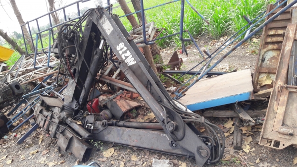 ขายเครนพับ HIAB ติดรถบรรทุก 10 ล้อ 91ZW 4 ปลอก 5ตัน พร้อมมือจับ ของเก่าติดรถญี่ปุ่น 084-5424150