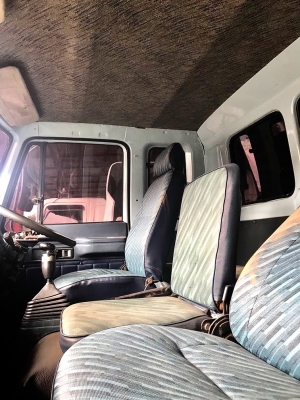 ปรับลดราคาเหลือ 560,000 ขายรถบรรทุก10ล้อหัวลาก ISUZU ROCKY240แรงม้าปี39ราคา 590,000 ปรับลดราคาเหลือ 560,000 ขายรถบรรทุก10ล้อหัวลาก ISUZU ROCKY240แรงม้าปี39ราคา 590,000