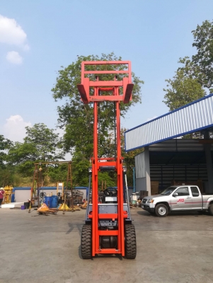 ขายด่วน รถยกToyota 5FD30 เครื่องยนต์ดีเซล เสาสูง 3.5 เมตร เกียร์คลัท