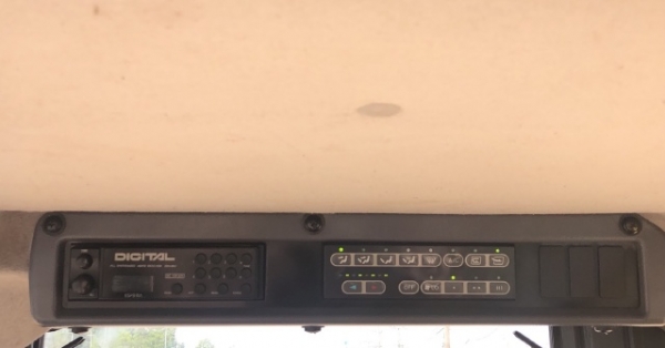 ขายรถตักล้อยาง KOMATSU WA320-5 นำเข้าเองจากญี่ปุ่น สภาพสวยพร้อมใช้ มีVDOการทำงานครับ ขายรถตักล้อยาง KOMATSU WA320-5 นำเข้าเองจากญี่ปุ่น สภาพสวยพร้อมใช้ มีVDOการทำงานครับ