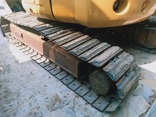 ขายจ้า..CATERPILLAR 303CCR เก่านอกแท้  เดิมๆๆ สภาพสวย เดิมๆๆ มีลายแย๊ก พร้อมใช้ โทร 089-3818694 จ๊อย