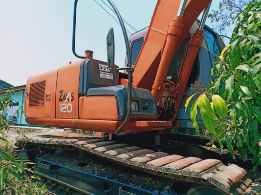 ขายจ้า..HITACHI ZX120-E เก่าใน สภาพดี ใช้งานมาน้อย เครื่องปั๊มแห้ง  เอกสารอินวอย พร้อมใช้ โทร 089-3818694 จ๊อย