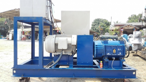 ปั้มฉีดน้ำแรงดัน Arimitsu 1000 bar เก่านอกลงตู้พร้อมอุปกรณ์