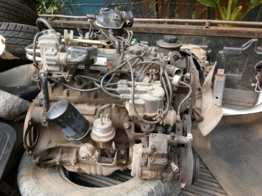 เครื่องยนต์ TOYOTA ขับหลัง เบนซิน 2Y สภาพดี มีเลข