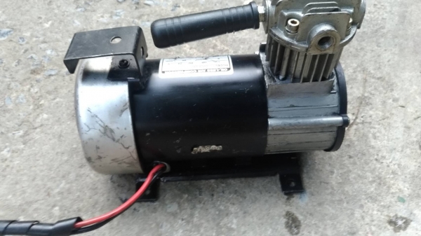 ปั๊มลมpuma24v