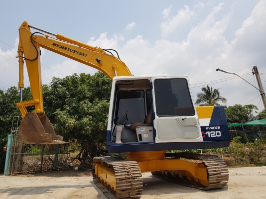 ขายKOMATSU PC100-5