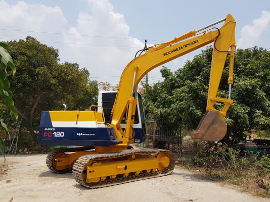 ขายKOMATSU PC100-5