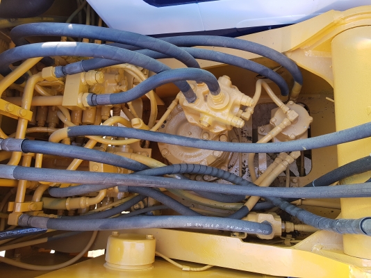 ขายKOMATSU PC100-5