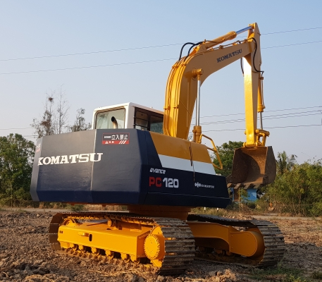 ขายKOMATSU PC100-5