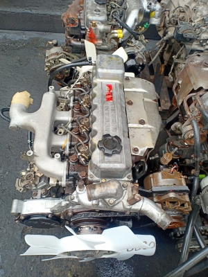 เครื่องนิสสัน BD30 สวยๆไม่มีไอ