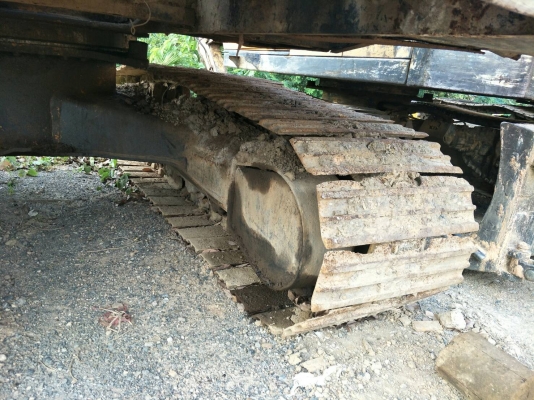 ขายรถแบคโฮ KOMATSU PC200-3 คอลโทรลสั้น ราคา 250000 ขายรถแบคโฮ KOMATSU PC200-3 คอลโทรลสั้น ราคา 250000