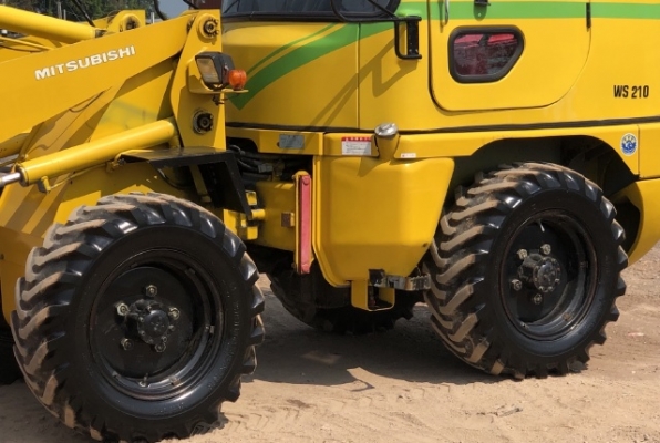ขายรถตักล้อยาง MITSUBISHI WS210 (เทียบเท่า WA30) นำเข้าเองจากญี่ปุ่น สภาพสวยพร้อมใช้ มีVDOการทำงานครับ ขายรถตักล้อยาง MITSUBISHI WS210 (เทียบเท่า WA30) นำเข้าเองจากญี่ปุ่น สภาพสวยพร้อมใช้ มีVDOการทำงานครับ