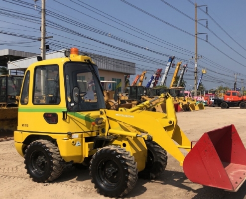 ขายรถตักล้อยาง MITSUBISHI WS210 (เทียบเท่า WA30) นำเข้าเองจากญี่ปุ่น สภาพสวยพร้อมใช้ มีVDOการทำงานครับ ขายรถตักล้อยาง MITSUBISHI WS210 (เทียบเท่า WA30) นำเข้าเองจากญี่ปุ่น สภาพสวยพร้อมใช้ มีVDOการทำงานครับ