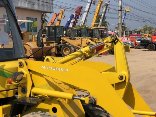 ขายรถตักล้อยาง MITSUBISHI WS210 (เทียบเท่า WA30) นำเข้าเองจากญี่ปุ่น สภาพสวยพร้อมใช้ มีVDOการทำงานครับ ขายรถตักล้อยาง MITSUBISHI WS210 (เทียบเท่า WA30) นำเข้าเองจากญี่ปุ่น สภาพสวยพร้อมใช้ มีVDOการทำงานครับ