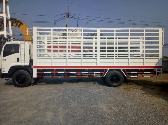 ขายรถ อีซูซุ 6 ล้อ FTR 240 แรง กระบะเหล็กมีรั้ว ความยาว 7.60 เมตร