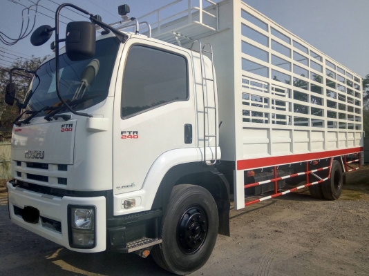 ขายรถ อีซูซุ 6 ล้อ FTR 240 แรง กระบะเหล็กมีรั้ว ความยาว 7.60 เมตร
