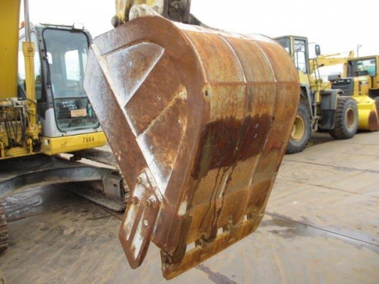 PC128US-2E1 ปี2006 มือสองญี่ปุ่น โทร 0859049669 เก่ง ครับ