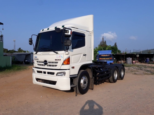 Hino 344 ปี 56 สิบล้อหัวลากสองเพลา ไมล์สามแสน ยางเต็ม ทะเบียนพร้อม
