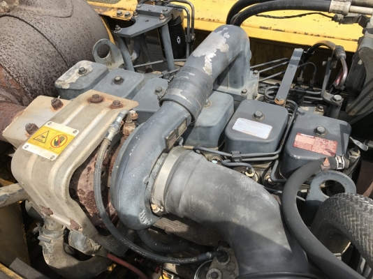 KOMATSU PC210-6E รถนอกขายถูก สภาพสวยจากญี่ปุ่น ไม่แพงครับ