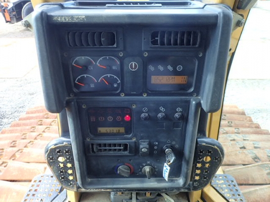 รถดันดิน CAT D6N สภาพสวยมาก ๆ จ่กญี่ปุ่น รถดันดิน CAT D6N สภาพสวยมาก ๆ จ่กญี่ปุ่น