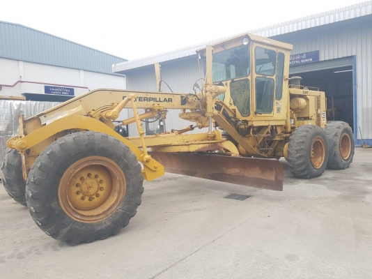 ขายรถเกรด Motor Grader form USA ถึงไทยแล้วครับ 092-929-9942 ธีรเทพ (แบงค์) ครับ