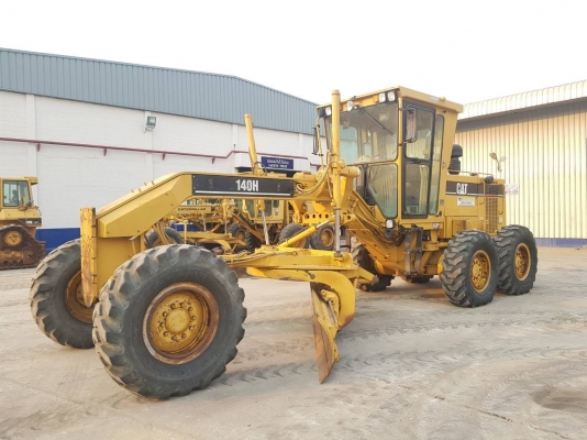 ขายรถเกรด Motor Grader form USA ถึงไทยแล้วครับ 092-929-9942 ธีรเทพ (แบงค์) ครับ
