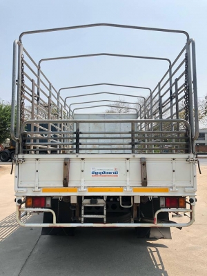 รถ 6 ล้อ ISUZU NPR 150 แรง รถสวย เดิมทุกชิ้น สภาพใหม่มาก สนใจ ติดต่อ 081-9431499 นุ่นค่ะ