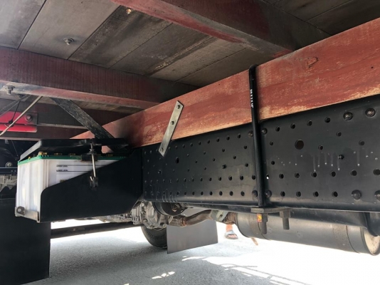 รถ 6 ล้อ ISUZU NPR 150 แรง รถสวย เดิมทุกชิ้น สภาพใหม่มาก สนใจ ติดต่อ 081-9431499 นุ่นค่ะ