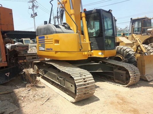 ขายแบคโฮKOMATSU PC228US-3 รถเก่าญี่ปุ่นเอกสารอินวอย