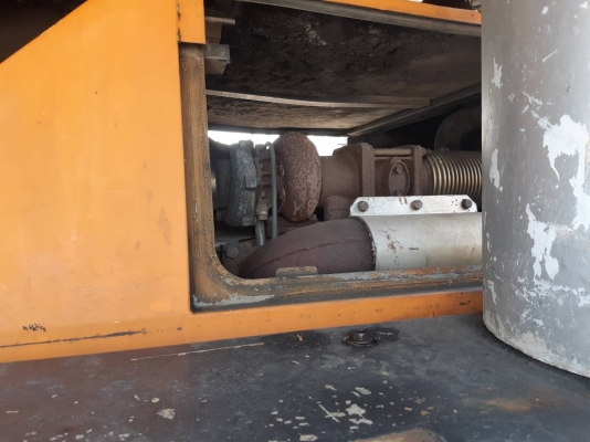 ขายรถเครนสี่ล้อคาโต้KR20-V 25 ตันเล่มทะเบียน