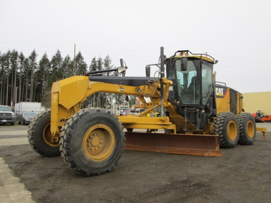 ขายรถเกรด CATERPILLAR 140M with Ripper ปี 2010 6,000ชม. 092-929-9942 ธีรเทพ