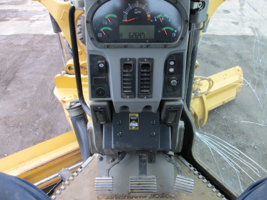 ขายรถเกรด CATERPILLAR 140M with Ripper ปี 2010 6,000ชม. 092-929-9942 ธีรเทพ ขายรถเกรด CATERPILLAR 140M with Ripper ปี 2010 6,000ชม. 092-929-9942 ธีรเทพ