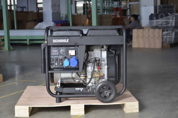 เครื่องปั่นไฟ ขนาด 8.2kva/8.2kw